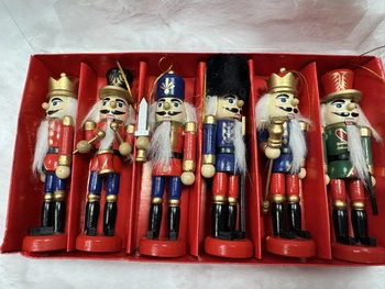 FIGURKI ŻOŁNIERZYKI- KOLOROWE 6 SZT